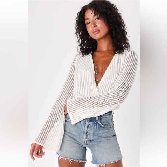 Elevated Standard Ivory Knit Long Sleeve Bodysuit Size S - Picture 3 of 6